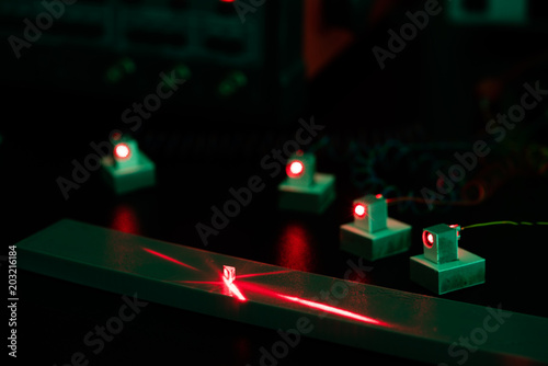 Experiment in the laboratory of Photonics with red lasers
