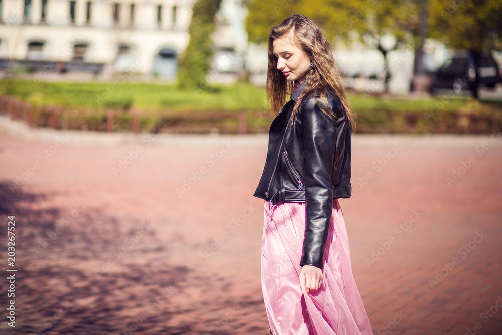 girl posing on street