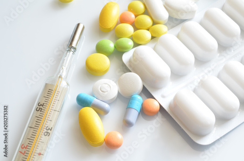 lekarstwa i tabletki