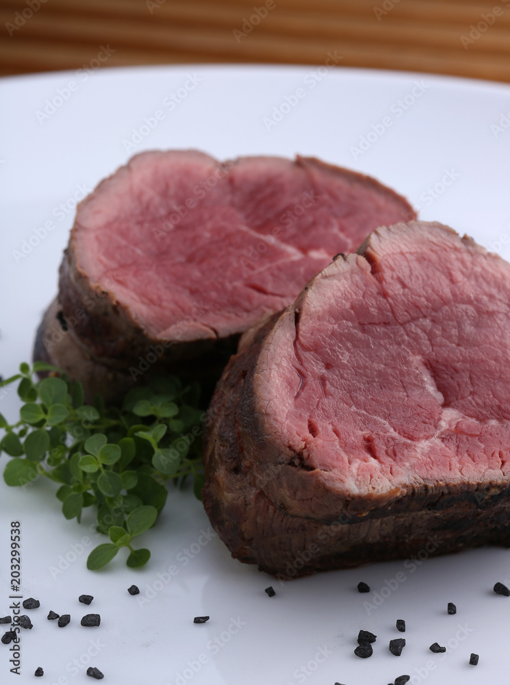 Fototapeta premium Middle rare meat in the cut. Close up