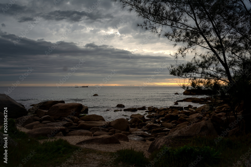 Fototapeta premium Beach Rocks