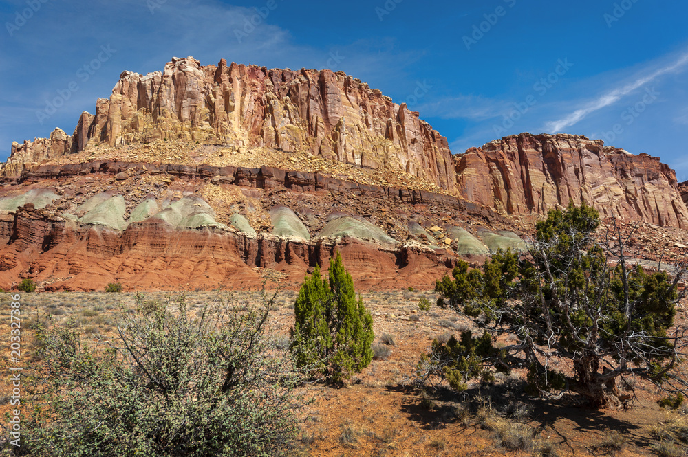 Capitol Reef National Park. Located in south-central Utah in the heart of red rock country, this is a hidden treasure filled with cliffs, canyons, domes and bridges in the Waterpocket Fold. Capitol Reef National Park. Located in south-central Utah in the heart of red rock country, this is a hidden treasure filled with cliffs, canyons, domes and bridges in the Waterpocket Fold.