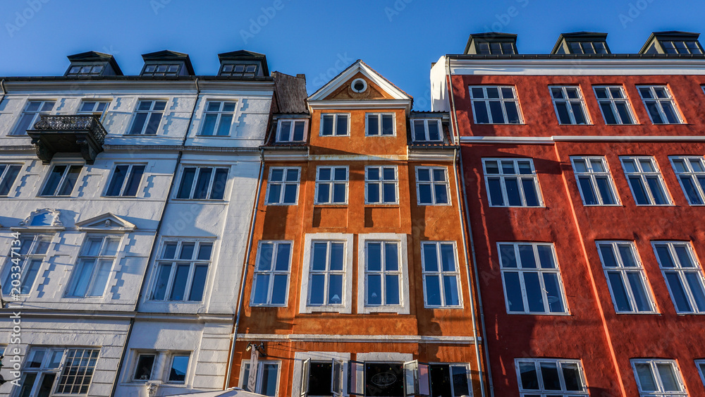 Fototapeta premium Buildings in Nyhavn, Copenhagen, Denmark