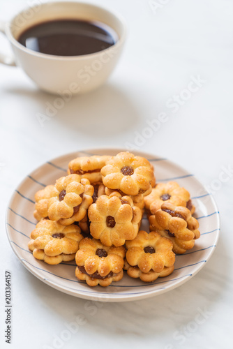 biscuit with pineapple jam © topntp