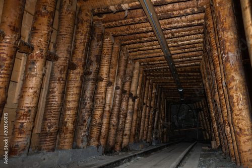 Stollen in einem Bergwerk