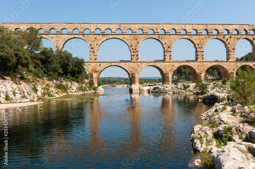 Gard-Brücke