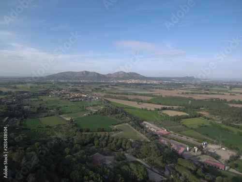 Drone en Torroella de Montgri  pueblo del Ampurdan en Girona  Costa Brava  Catalu  a Espa  a . Fotografia aerea con Dron.
