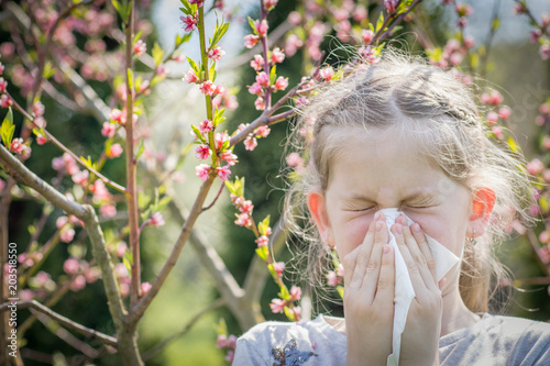 Fényképezés Suffering from pollen allergy or asthma