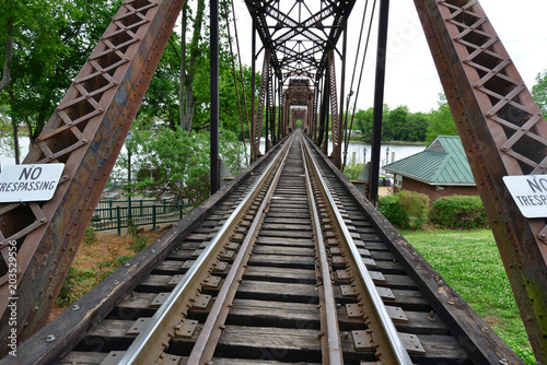 Fototapeta Naklejka Na Ścianę i Meble -  A Rail road girder bridge in Augusta, Georgia.
