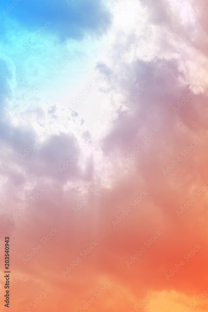 Obraz premium sun and cloud background with a pastel colored