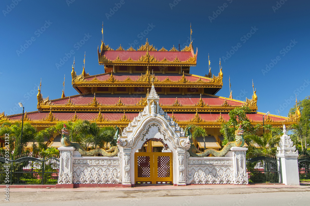 Temple Kyauk Taw Gyi Pagoda in Yangon, Myanmar (Burma).