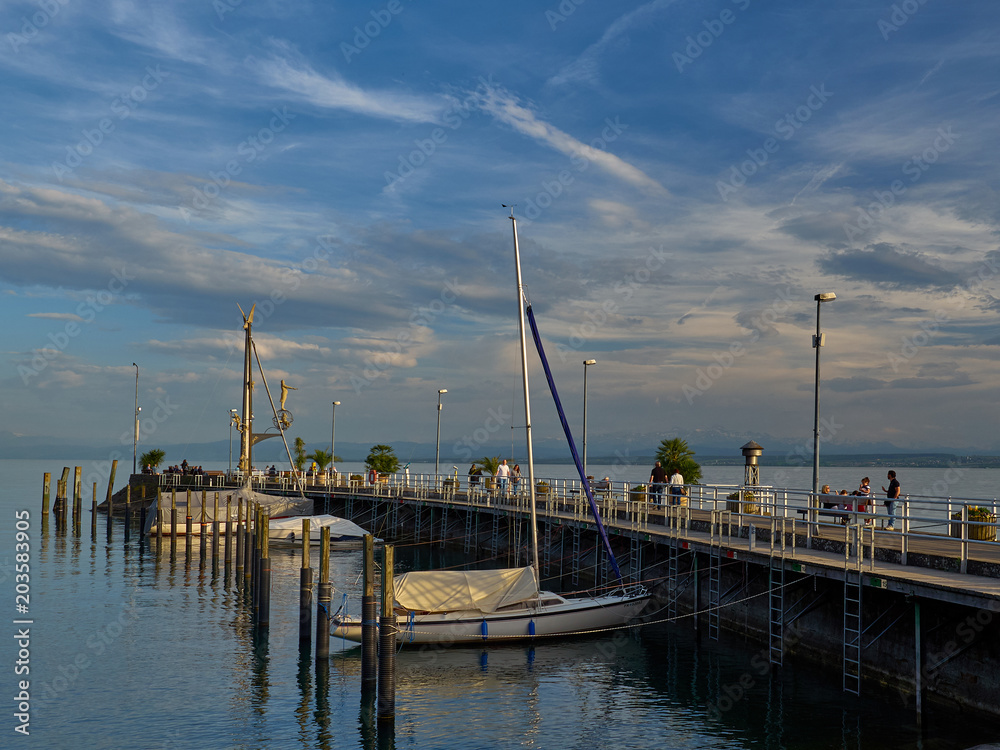 kleiner Hafen am Bodensee