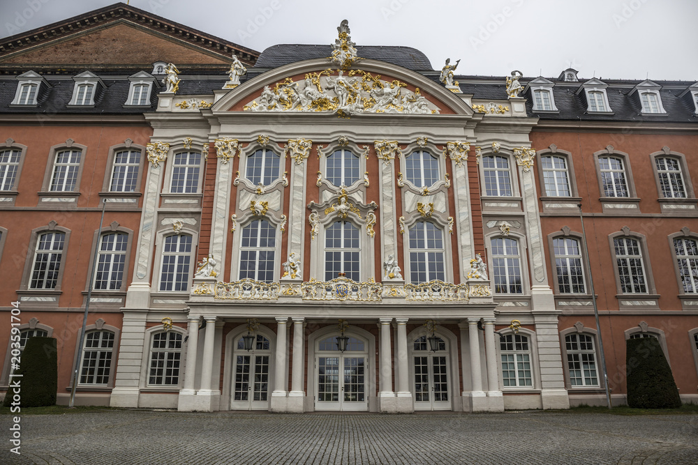 Obraz premium Kurfürstliches Palais Trier