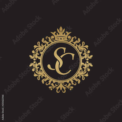 Initial letter SC, overlapping monogram logo, decorative ornament badge, elegant luxury golden color