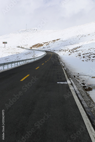 The wild road in Tibet