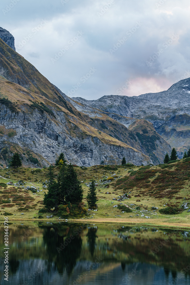 Wanderung am Hochtannbergpass zum Körbersee