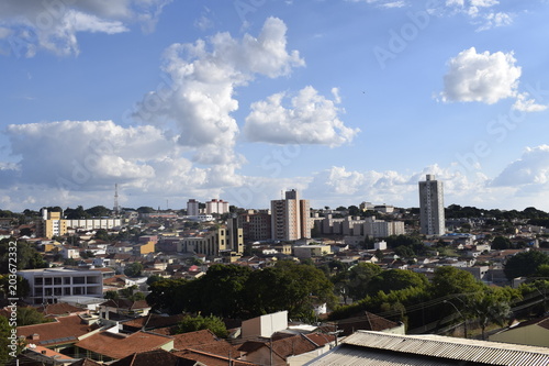 Vista panorâmica do centro da cidade de São Carlos no Brasil