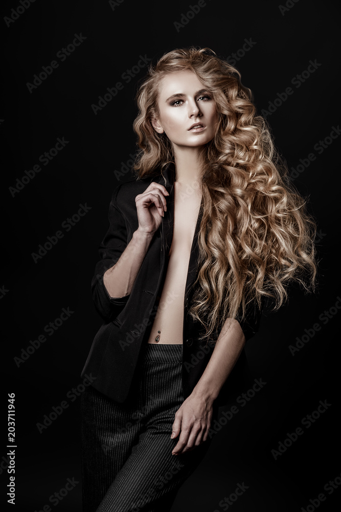Fototapeta premium portrait of attractive girl
