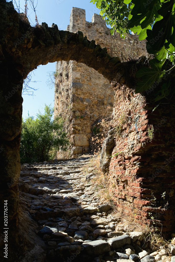 An ancient stone arch on the territory of the fortress.