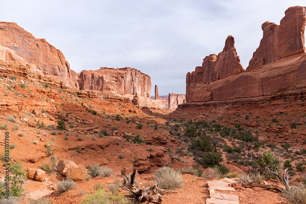 Park Avenue in Arches Nationa Park, Utah Park Avenue in Arches Nationa Park, Utah