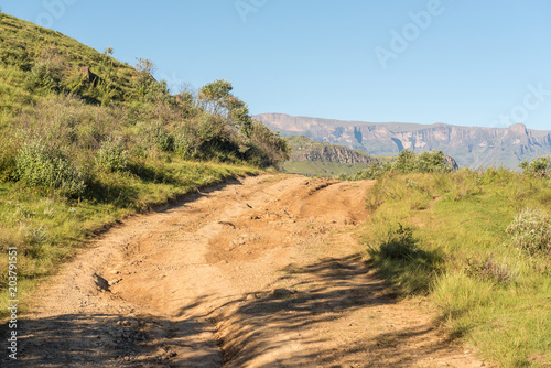 Road to Injisuthi in the Kwazulu-Natal Drakensberg