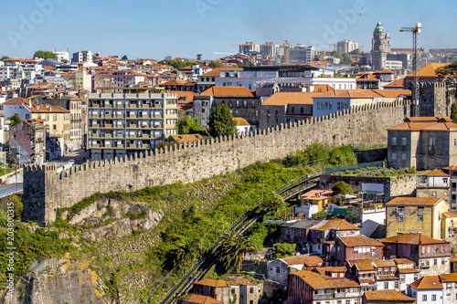 Muralha Fernandina Medival Wall