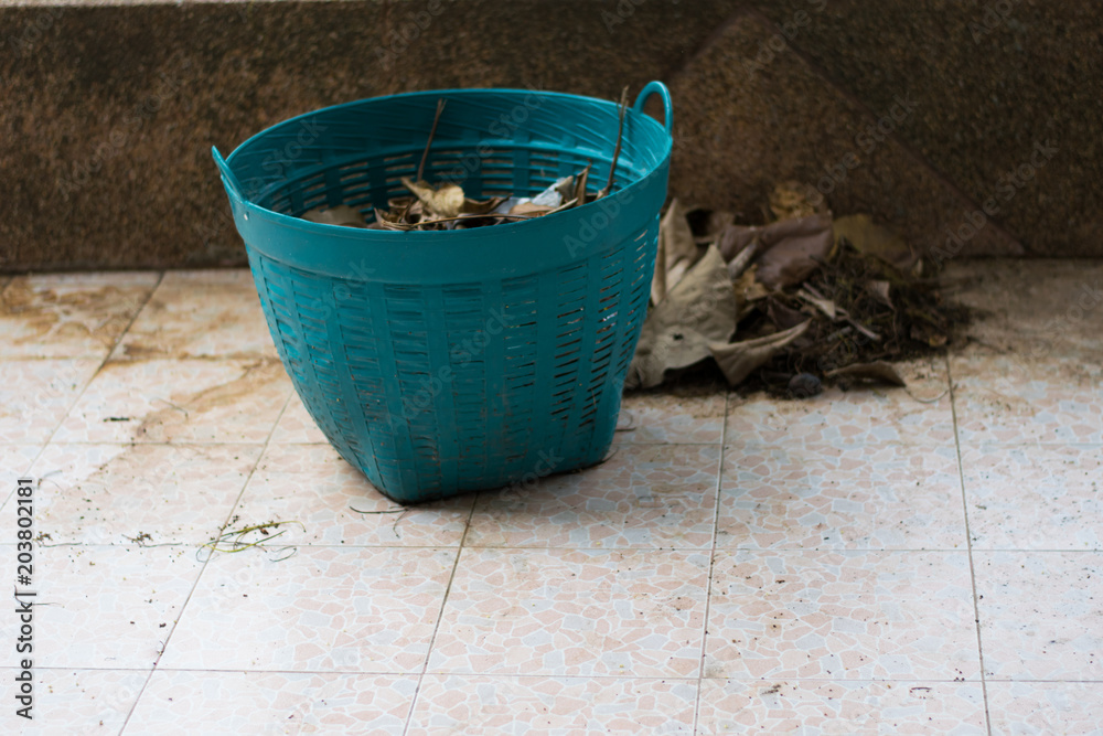 blue plastic basket bin