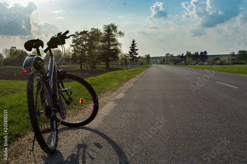 Fototapeta Naklejka Na Ścianę i Meble -  bicycle on the road