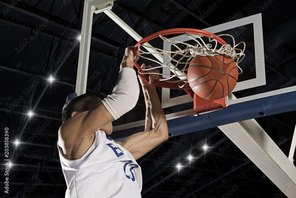 Naklejka premium Basketball player