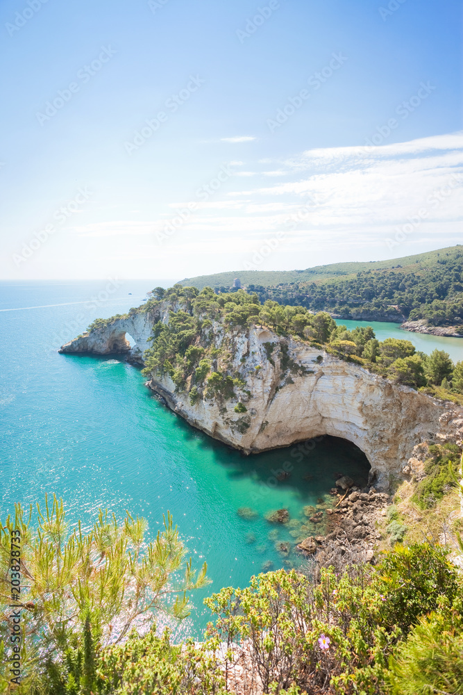 Obraz premium Grotta della Campana Piccola, Apulia - Visiting the famous grotto near Vieste