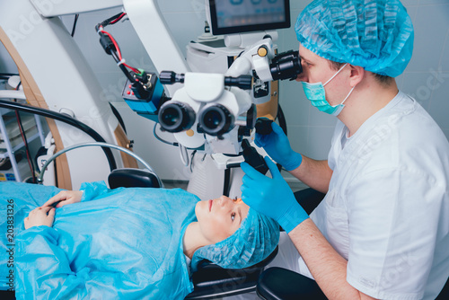 Photos Eye surgery