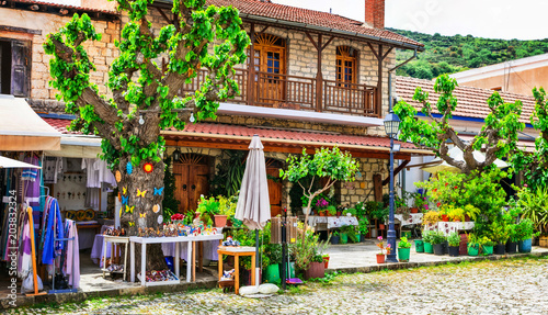 Fototapeta Naklejka Na Ścianę i Meble -  Traditional villages of Cyprus island - mountain picturesque Omodos