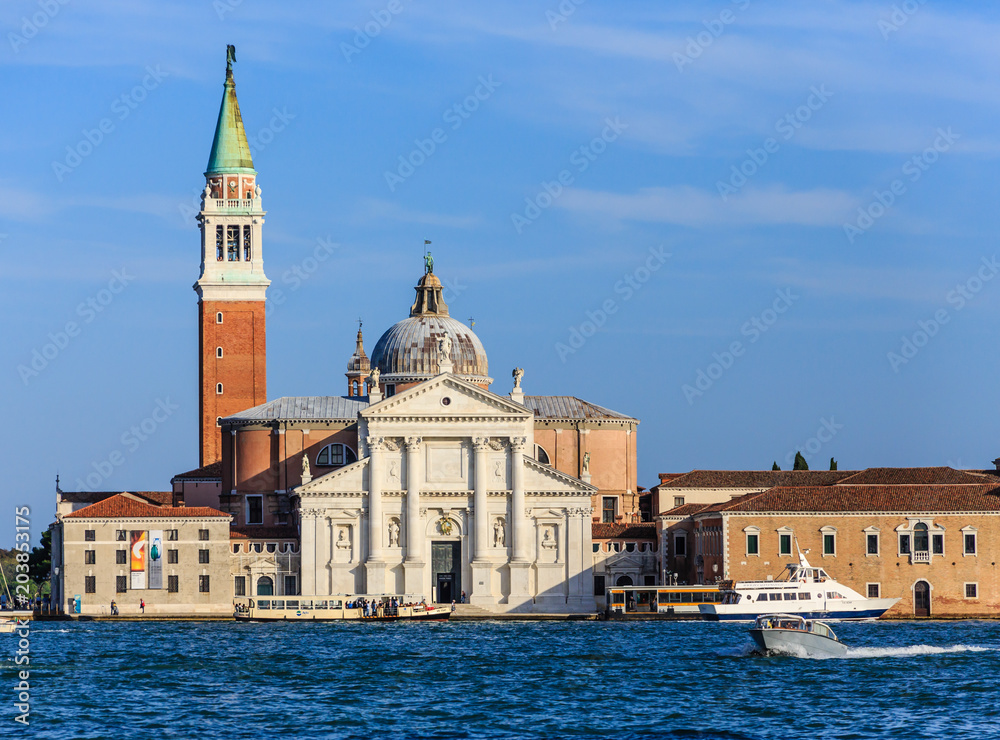 Giorgio Maggioro Across Canal