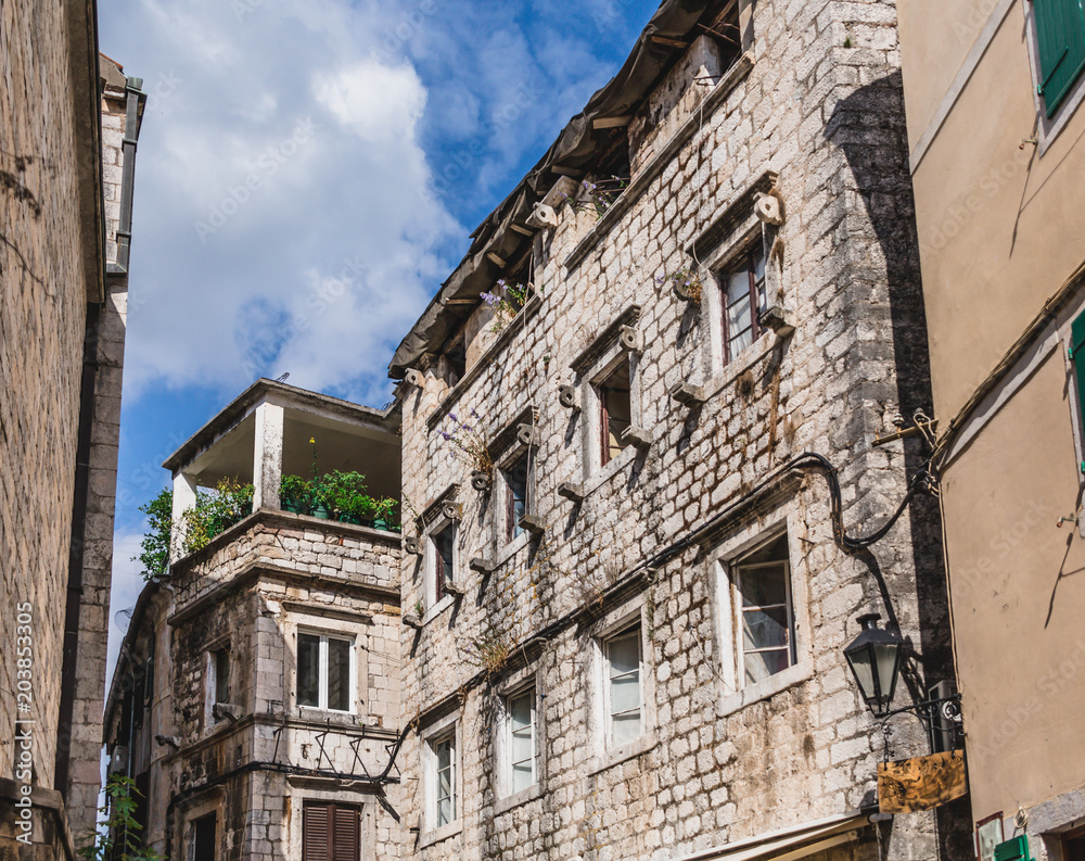 Fototapeta premium Old Stone Buildings in Kotor