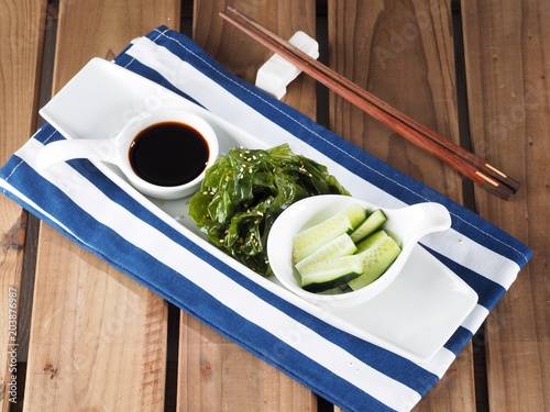 Sea lettuce Salad – Ensalada de lechuga de mar

Edible green algae in the family Ulvacceae. Binomial name: Ulva lactuta.  photo