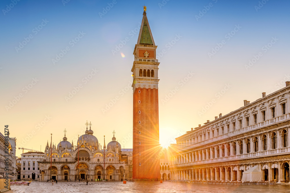 San Marco square at sunrise, Venice, Italy - obrazy, fototapety, plakaty 