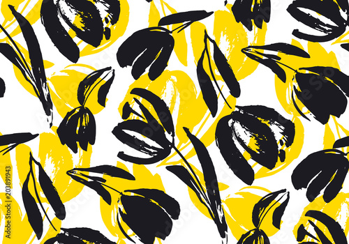 hand drawn tulip seamless p...