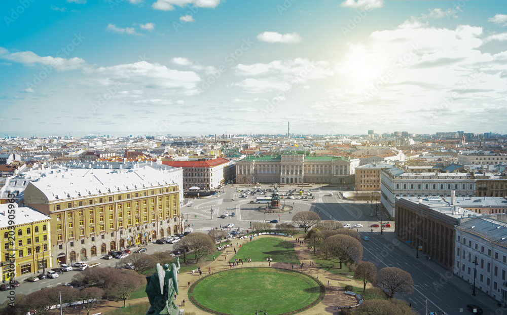 Saint Isaac's Square and Mariinsky Palace in Sankt-Peterburg.