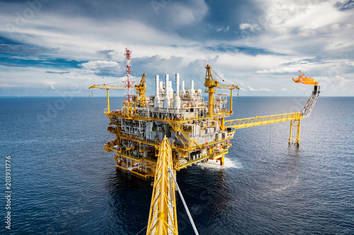 Vászonkép Offshore oil and gas  platform with beautiful sky in the gulf of Thailand