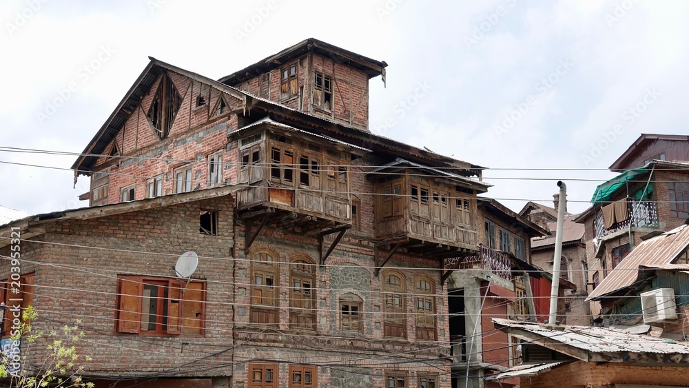 Srinagar Stadtansicht, Häuser und Gebäude in Kashmir, Indien