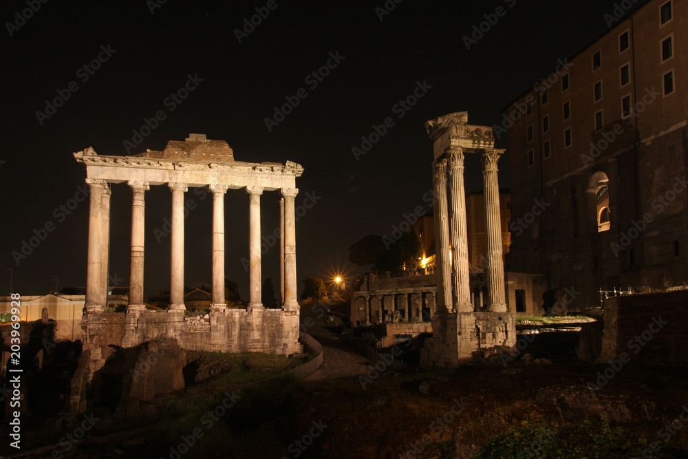 Fototapeta premium Rome by night. Famous buildings of Rome in one picture.