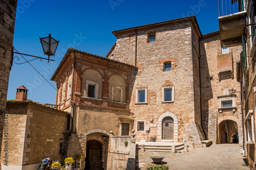SERRE di RAPOLANO, TUSCANY, Italy - the ancient village, medieval entrance