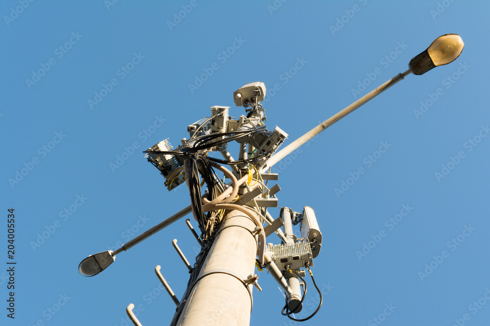 equipment and antenna mobile cellular GSM standard is installed on the light support