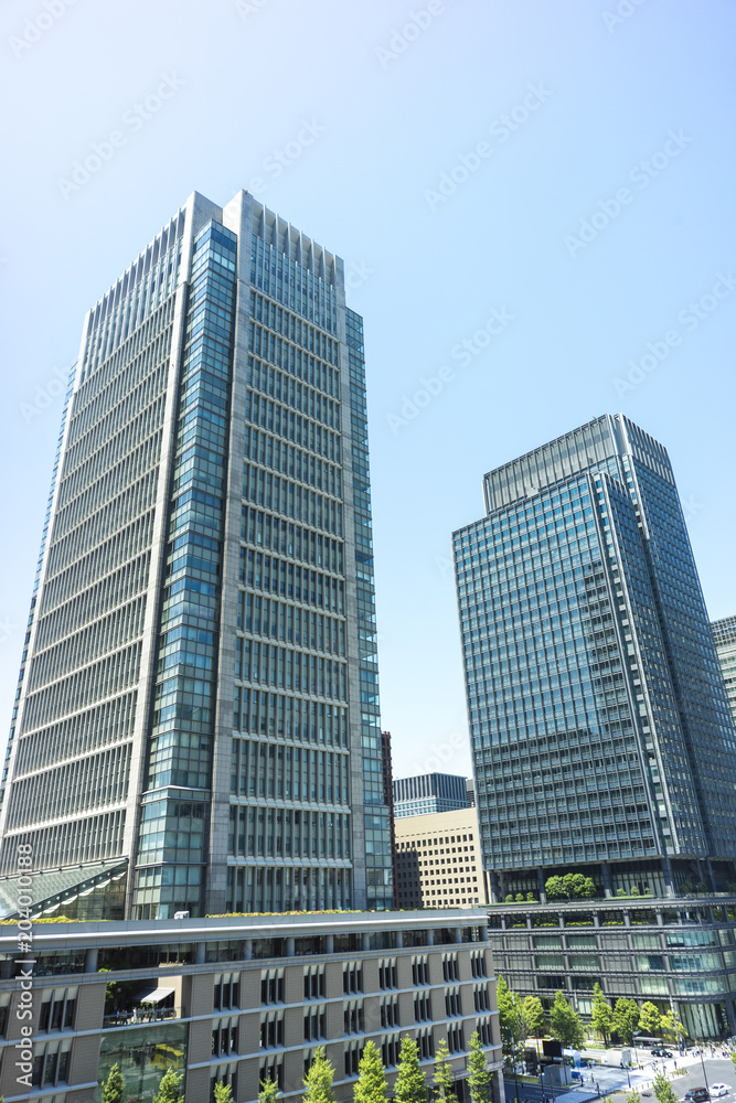 晴天の東京　丸の内　東京駅