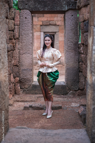 beautiful woman in Thai traditional dress