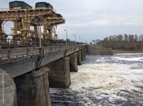 Dubna Ivankovo hydroelectric power station photo