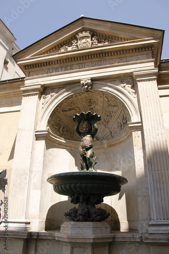 Fontaine Charlemagne    Paris