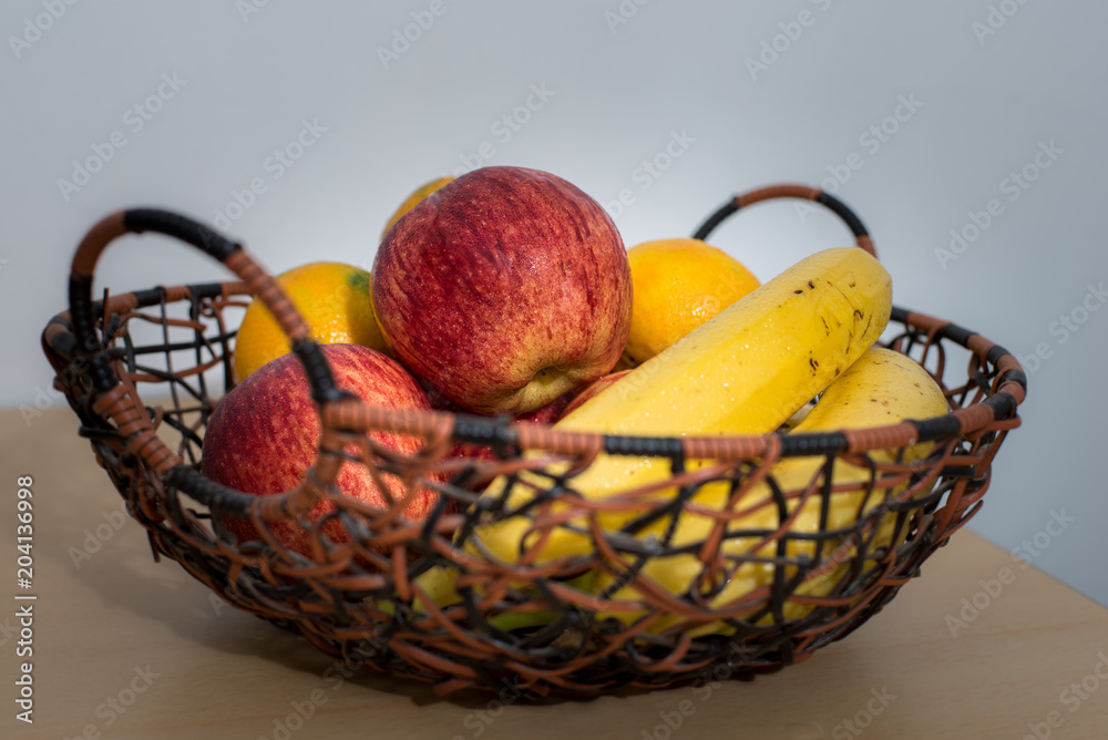 basket fruit