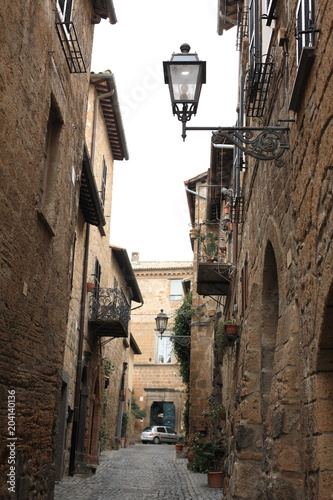 Assisi, walk the alley