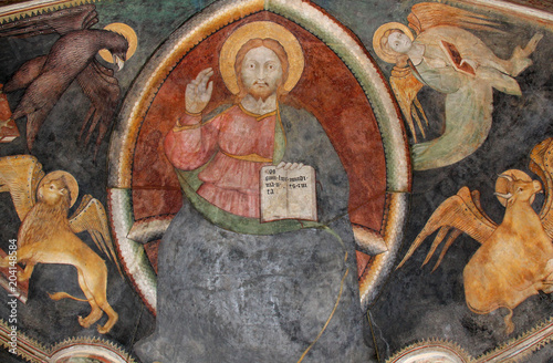 Cristo luce del mondo con i smboli dei quattro evangelisti; affresco nell'Oratorio Visconteo di Albizzate photo